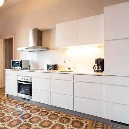 Rent Top Rambla Catalunya Apartment *