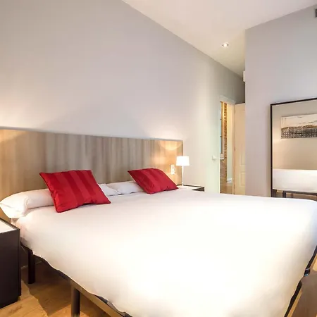 Rent Top Rambla Catalunya * Barcelona