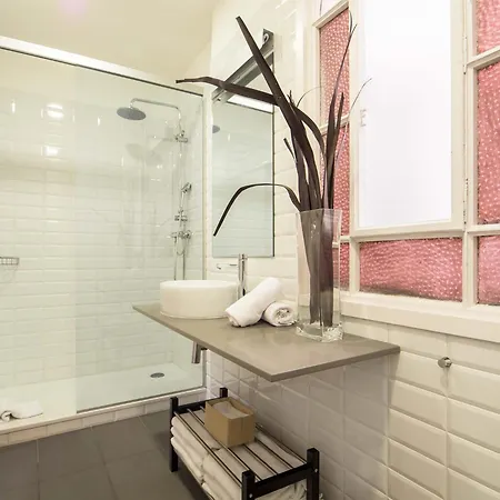 Rent Top Rambla Catalunya Apartment