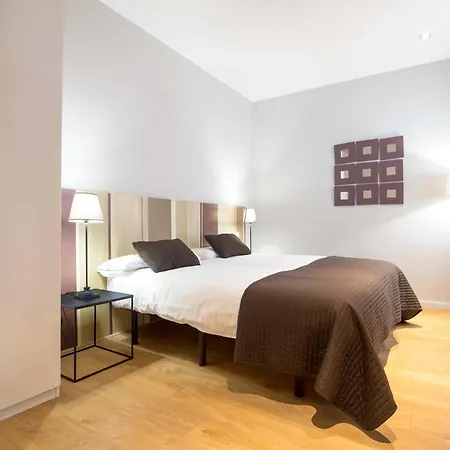 Rent Top Rambla Catalunya Apartment
