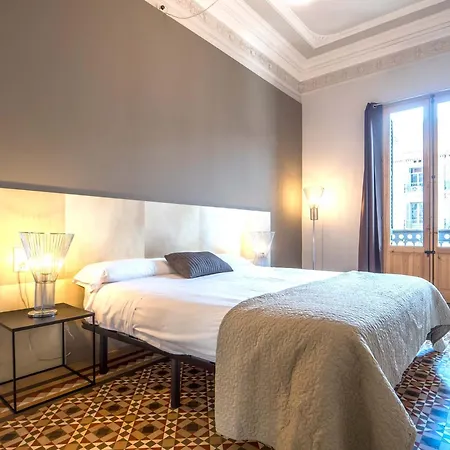 Rent Top Rambla Catalunya Apartment *