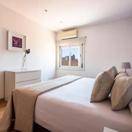 Rent Top Rambla Catalunya * Barcelona