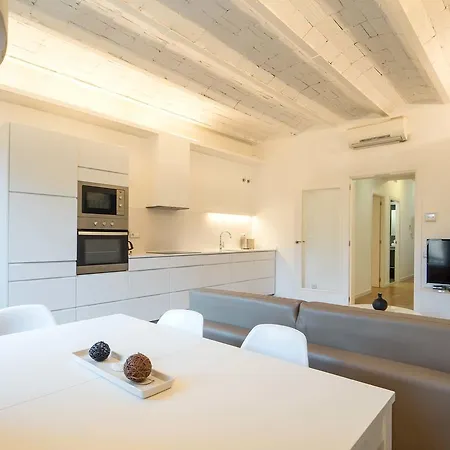 Rent Top Rambla Catalunya * Barcelona