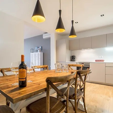 Apartment Rent Top Rambla Catalunya