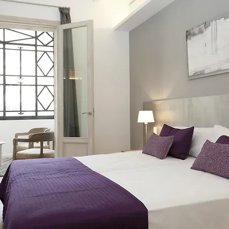 Rent Top Rambla Catalunya * Barcelona