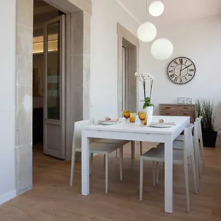 拉姆布拉加泰罗尼亚出租公寓